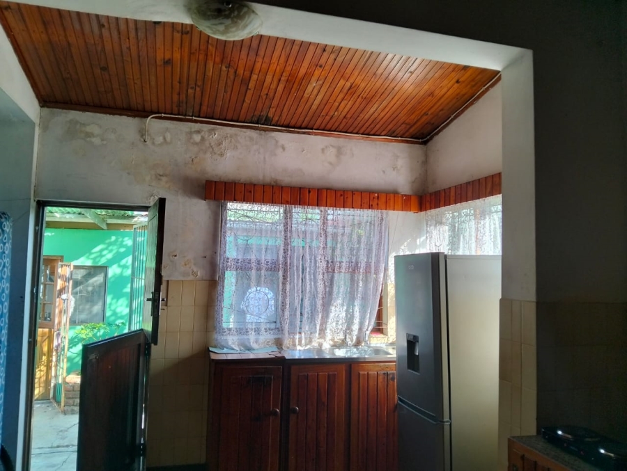 9 Bedroom Property for Sale in Quigney Eastern Cape